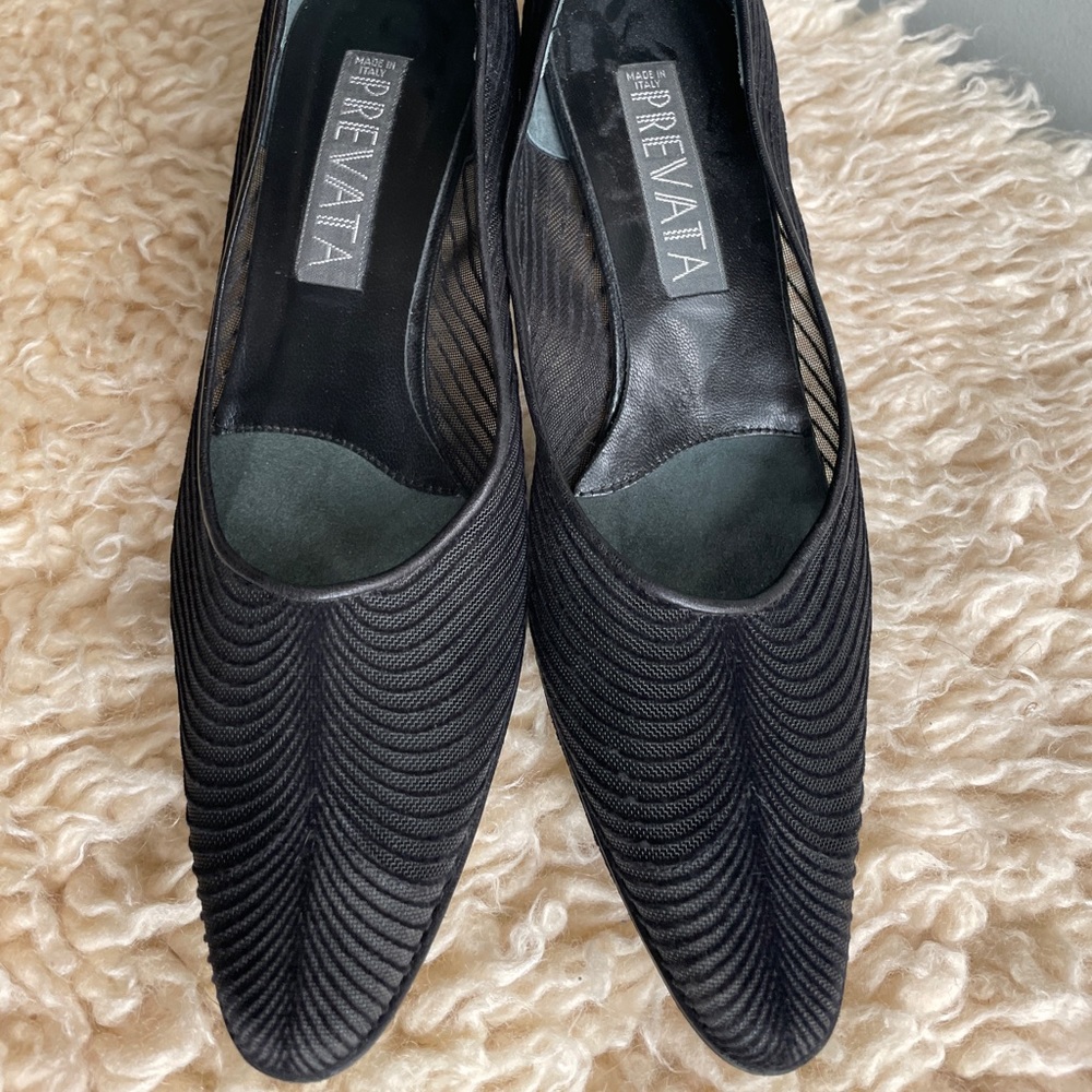 Prevata black italian leather pumps size 7 shoes